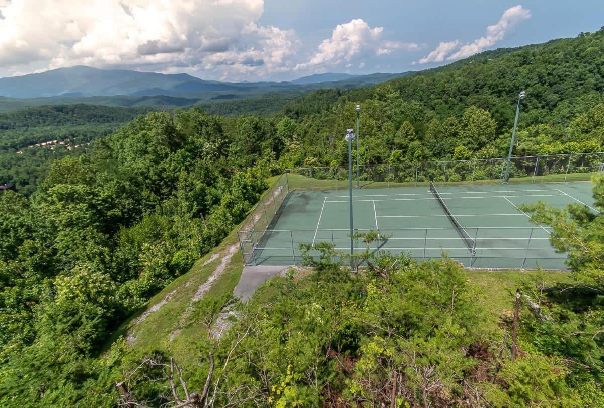 Modern Mountain Escape Villa แกตลิงเบิร์ก ภายนอก รูปภาพ