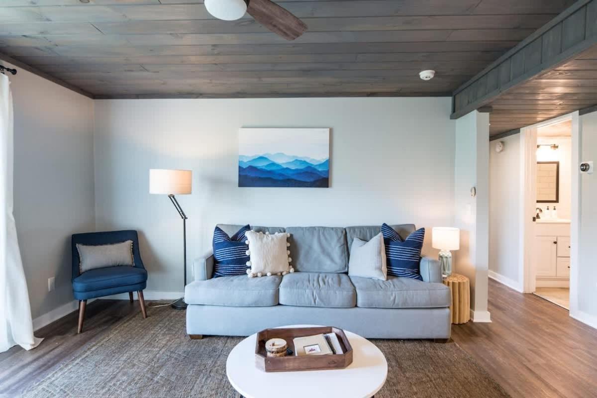 Modern Mountain Escape Villa แกตลิงเบิร์ก ภายนอก รูปภาพ